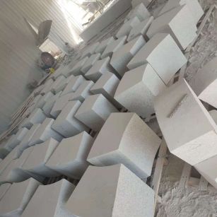 杭州 白麻花岗岩异形坐凳