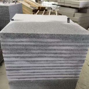 杭州 芝麻白5公分火烧地铺成品，900*400，规格可定制