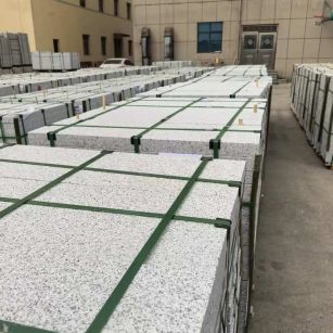 杭州 白麻花岗岩5.0公分荔枝面地铺石