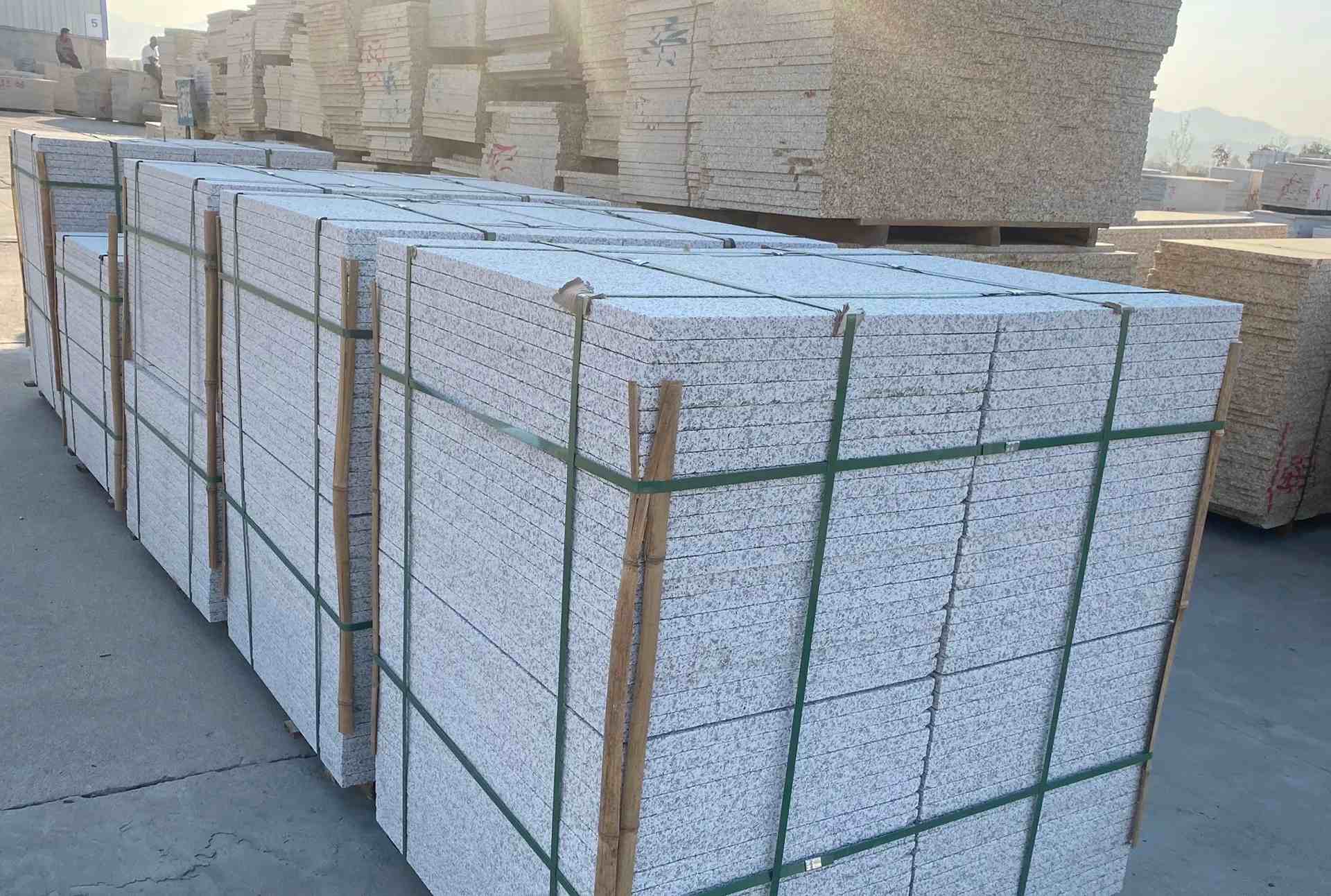 杭州 白麻花岗岩荔枝面地铺石