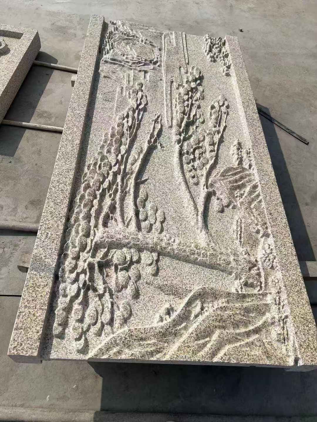 杭州 黄金麻雕刻板浮雕迎客松