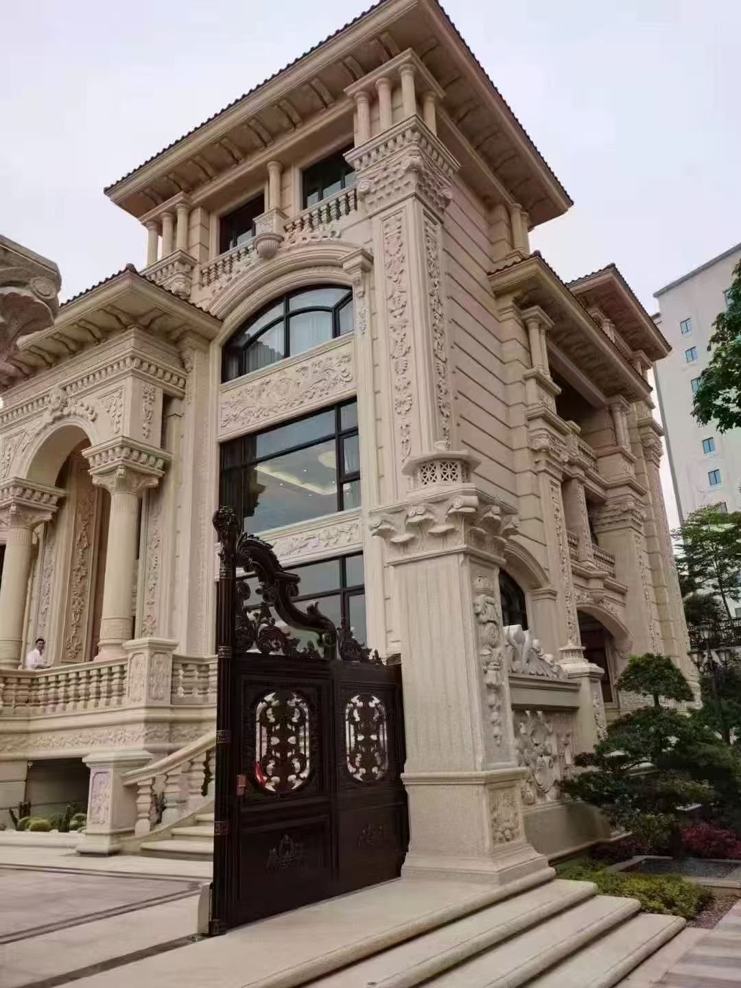 杭州 黄金麻花岗岩别墅外墙干挂效果展示