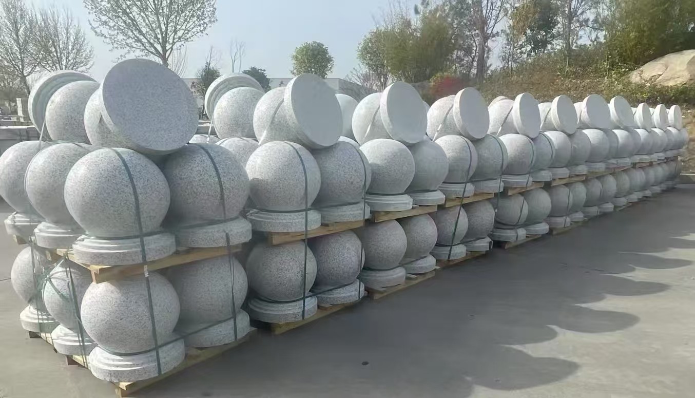 杭州 白麻花岗岩石材圆球，石球，挡车球，隔离球，景观石球，风水球等