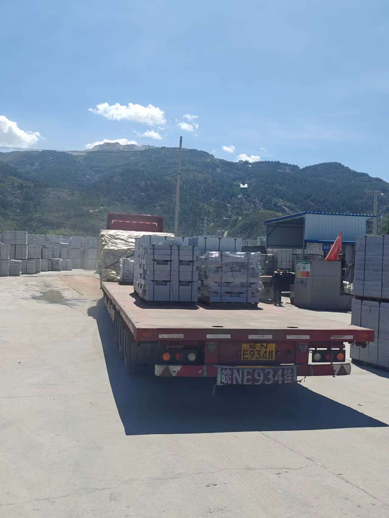 杭州 芝麻白仿形路沿石，直形路沿石